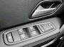 Dacia Duster 1.3 TCe 130 Journey / Goed onderhouden / Navigatie / Camera / Dode hoek detectie / Apple Carplay Android / 1.200 kg trekgewicht / 17" LM wielen & All Season banden /