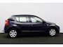 Dacia Sandero 1.2 Ambiance APK 09-2027!/ D-Riem verv: 137.000 KM!/ Airco/ Trekhaak/ Radio-CD AUX & USB/ Getint glas.