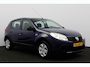 Dacia Sandero 1.2 Ambiance APK 09-2027!/ D-Riem verv: 137.000 KM!/ Airco/ Trekhaak/ Radio-CD AUX & USB/ Getint glas.