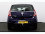 Dacia Sandero 1.2 Ambiance APK 09-2027!/ D-Riem verv: 137.000 KM!/ Airco/ Trekhaak/ Radio-CD AUX & USB/ Getint glas.