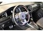 Volkswagen T-Roc 1.5 TSI Sport Business R|Stoelverwarming|Trekhaak|Parkeersensoren|
