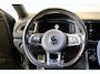 Volkswagen T-Roc 1.5 TSI Sport Business R|Stoelverwarming|Trekhaak|Parkeersensoren|