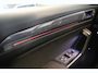 Volkswagen T-Roc 1.5 TSI Sport Business R|Stoelverwarming|Trekhaak|Parkeersensoren|