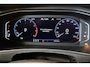 Volkswagen T-Roc 1.5 TSI Sport Business R|Stoelverwarming|Trekhaak|Parkeersensoren|