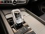 Volvo XC60 2.0 T8 PHEV 455PK AWD Plus Dark | SOH 97% | Pano | H/K Sound | Surround View | BTW