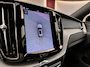 Volvo XC60 2.0 T8 PHEV 455PK AWD Plus Dark | SOH 97% | Pano | H/K Sound | Surround View | BTW