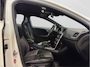 Volvo V40 T2 Nordic+ Trekhaak Leder Stoelverwarming Standkachel 122pk