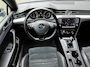 Volkswagen Passat Variant 1.4 TSI 218pk GTE Highline | Panoramadak | Trekhaak afneembaar | Adaptieve cruise | Lane assist | Camera | Dodehoekdetectie | Navigatie | Apple CarPlay | Leder/Alcantara | Stoelverwarming | Sfeerverlichting | Volledig onderhouden