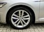 Volkswagen Passat Variant 1.4 TSI 218pk GTE Highline | Panoramadak | Trekhaak afneembaar | Adaptieve cruise | Lane assist | Camera | Dodehoekdetectie | Navigatie | Apple CarPlay | Leder/Alcantara | Stoelverwarming | Sfeerverlichting | Volledig onderhouden