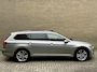Volkswagen Passat Variant 1.4 TSI 218pk GTE Highline | Panoramadak | Trekhaak afneembaar | Adaptieve cruise | Lane assist | Camera | Dodehoekdetectie | Navigatie | Apple CarPlay | Leder/Alcantara | Stoelverwarming | Sfeerverlichting | Volledig onderhouden
