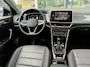 Volkswagen T-Roc 1.5 TSI 150pk Automaat / Panoramadak / Leder / IQ Light / Camera