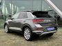 Volkswagen T-Roc 1.5 TSI 150pk Automaat / Panoramadak / Leder / IQ Light / Camera