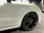 Porsche Cayenne 3.0 E-Hybrid Black Edition | SPORTDESIGN | SPORTEINDPIJPEN | PASM LUCHTVERING | PANORAMA/SCHUIF-KANTELDAK | SPORTCHRONO | 22 INCH | SOFTCLOSE | HEAD-UP | 14-WEG STOELEN | ADAPTIVE CRUISE CONTROL | CARRARA WIT METALLIC | BTW AUTO |