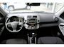 Toyota RAV4 2.0 VVTi Dynamic 2WD | Cruise control | climate control met 2 gescheiden klimaatzones | lichtsensor (automatische verlichting) | auto
