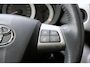 Toyota RAV4 2.0 VVTi Dynamic 2WD | Cruise control | climate control met 2 gescheiden klimaatzones | lichtsensor (automatische verlichting) | auto