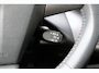 Toyota RAV4 2.0 VVTi Dynamic 2WD | Cruise control | climate control met 2 gescheiden klimaatzones | lichtsensor (automatische verlichting) | auto