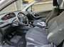 Peugeot 208 1.0 VTi Active (tik in de motor)