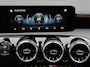 Mercedes-Benz A-klasse 180 Business Solution Luxury / Dealer onderhouden / All season banden / trekhaak elektrisch uitklapbaar / Cruise control / Trekgewicht 1.400 kg / Stoelverwarming / Cruise control / Achteruitrijcamera /
