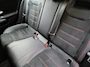 Mercedes-Benz A-klasse 180 Business Solution Luxury / Dealer onderhouden / All season banden / trekhaak elektrisch uitklapbaar / Cruise control / Trekgewicht 1.400 kg / Stoelverwarming / Cruise control / Achteruitrijcamera /