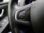 Renault Clio 0.9 TCe 90Pk Limited | Navigatie | Parkeersensoren Achter | Lichtmetalen Velgen | Airco | Cruise Control & Snelheidsbegrenzer | Elektrische Ramen Voor | Bluetooth Telefoon Voorbereiding |