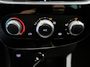 Renault Clio 0.9 TCe 90Pk Limited | Navigatie | Parkeersensoren Achter | Lichtmetalen Velgen | Airco | Cruise Control & Snelheidsbegrenzer | Elektrische Ramen Voor | Bluetooth Telefoon Voorbereiding |