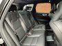 Volvo XC60 2.0 T8 Plug-in hybrid AWD Ultra Black Edition | Luchtvering | Panoramisch schuif-/ kanteldak | 360 graden camera | Harman Kardon | Geventileerde voorstoelen | Massagefunctie op de voorstoelen | Extra getint glas | 21 inch. lichtmetalen velgen | Volvo Guard Alarm | Stoel-/ stuurwielverwarming | Pilot assist | BLIS | Apple carplay/ Android auto