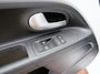 Volkswagen Up! 1.0 60pk , Cruisecontrol , Navigatie, Camera , Maps & More , Parkeersensoren. DAB+ , Smartphone integratie, etc .