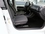 Volkswagen Up! 1.0 60pk , Cruisecontrol , Navigatie, Camera , Maps & More , Parkeersensoren. DAB+ , Smartphone integratie, etc .