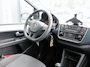Volkswagen Up! 1.0 60pk , Cruisecontrol , Navigatie, Camera , Maps & More , Parkeersensoren. DAB+ , Smartphone integratie, etc .