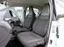 Volkswagen Up! 1.0 60pk , Cruisecontrol , Navigatie, Camera , Maps & More , Parkeersensoren. DAB+ , Smartphone integratie, etc .