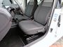 Volkswagen Up! 1.0 60pk , Cruisecontrol , Navigatie, Camera , Maps & More , Parkeersensoren. DAB+ , Smartphone integratie, etc .