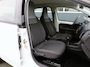 Volkswagen Up! 1.0 60pk , Cruisecontrol , Navigatie, Camera , Maps & More , Parkeersensoren. DAB+ , Smartphone integratie, etc .