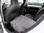 Volkswagen Up! 1.0 60pk , Cruisecontrol , Navigatie, Camera , Maps & More , Parkeersensoren. DAB+ , Smartphone integratie, etc .