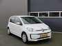 Volkswagen Up! 1.0 60pk , Cruisecontrol , Navigatie, Camera , Maps & More , Parkeersensoren. DAB+ , Smartphone integratie, etc .