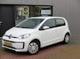 Volkswagen Up! 1.0 60pk , Cruisecontrol , Navigatie, Camera , Maps & More , Parkeersensoren. DAB+ , Smartphone integratie, etc .