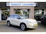 Suzuki Vitara 1.6 High Executive CAMERA TREKHAAK-AFNEEMBAAR LEER/ALCANTARA PANO ALL-SEASONS DEALER-ONDERHOUDEN STOELVERWARMING DUO-TONE NAVI NAP CRUISE 17"LMV CLIMA 2xPDC 2xKEYLESS
