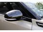 Suzuki Vitara 1.6 High Executive CAMERA TREKHAAK-AFNEEMBAAR LEER/ALCANTARA PANO ALL-SEASONS DEALER-ONDERHOUDEN STOELVERWARMING DUO-TONE NAVI NAP CRUISE 17"LMV CLIMA 2xPDC 2xKEYLESS