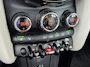 MINI John Cooper Works Cabrio 1.5 136 pk JCW Navigatie Head-Up Display Harman Kardon Audio Sportstoelen leder Stoelverwarming Led Koplampen 18 Inch Velgen Parkeersensoren NL Auto John Cooper Works Pakket