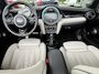 MINI John Cooper Works Cabrio 1.5 136 pk JCW Navigatie Head-Up Display Harman Kardon Audio Sportstoelen leder Stoelverwarming Led Koplampen 18 Inch Velgen Parkeersensoren NL Auto John Cooper Works Pakket