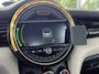 MINI John Cooper Works Cabrio 1.5 136 pk JCW Navigatie Head-Up Display Harman Kardon Audio Sportstoelen leder Stoelverwarming Led Koplampen 18 Inch Velgen Parkeersensoren NL Auto John Cooper Works Pakket