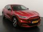Ford Mustang Mach-E Extended Premium RWD 98 kWh | Adapt. cruise | LED | 360° Camera | El. verst. stoel + geh.| SOH 95,9% | 4 seiz. banden | Apple Carplay & Android Auto draadloos |