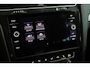 Volkswagen Golf 1.0 TSI 110pk H6 Comfortline Trekhaak Camera Navigatie Adaptive Cruise Stoelverwarming