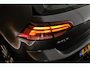 Volkswagen Golf 1.0 TSI 110pk H6 Comfortline Trekhaak Camera Navigatie Adaptive Cruise Stoelverwarming