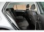 Volkswagen Golf 1.0 TSI 110pk H6 Comfortline Trekhaak Camera Navigatie Adaptive Cruise Stoelverwarming