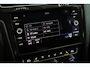 Volkswagen Golf 1.0 TSI 110pk H6 Comfortline Trekhaak Camera Navigatie Adaptive Cruise Stoelverwarming