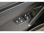 Volkswagen Golf 1.0 TSI 110pk H6 Comfortline Trekhaak Camera Navigatie Adaptive Cruise Stoelverwarming