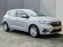 Dacia Sandero 1.0 TCe 90 Comfort / Airco / Apple Carplay Android Auto / Cruise control / Navigatie / Trekgewicht 1.100 kg / Elektrische ramen voor en achter /