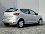 Dacia Sandero 1.0 TCe 90 Comfort / Airco / Apple Carplay Android Auto / Cruise control / Navigatie / Trekgewicht 1.100 kg / Elektrische ramen voor en achter /