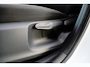 Toyota Yaris 1.5 Hybrid Dynamic, LM Velgen, Apple Carplay/ Android Auto, adaptieve cruise control.