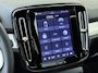 Volvo XC40 B4 Plus Dark | Panoramadak | Trekhaak | Harman/Kardon |